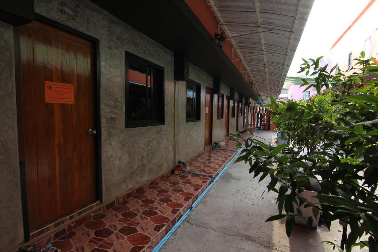 Winny Apartment Rayong Kültér fotó
