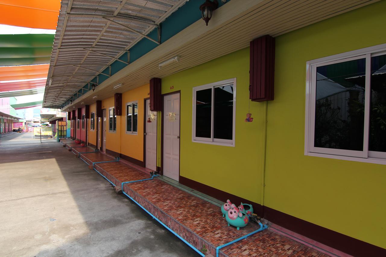 Winny Apartment Rayong Kültér fotó
