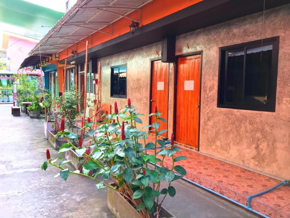 Winny Apartment Rayong Kültér fotó