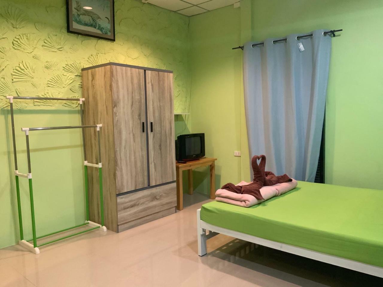 Winny Apartment Rayong Kültér fotó